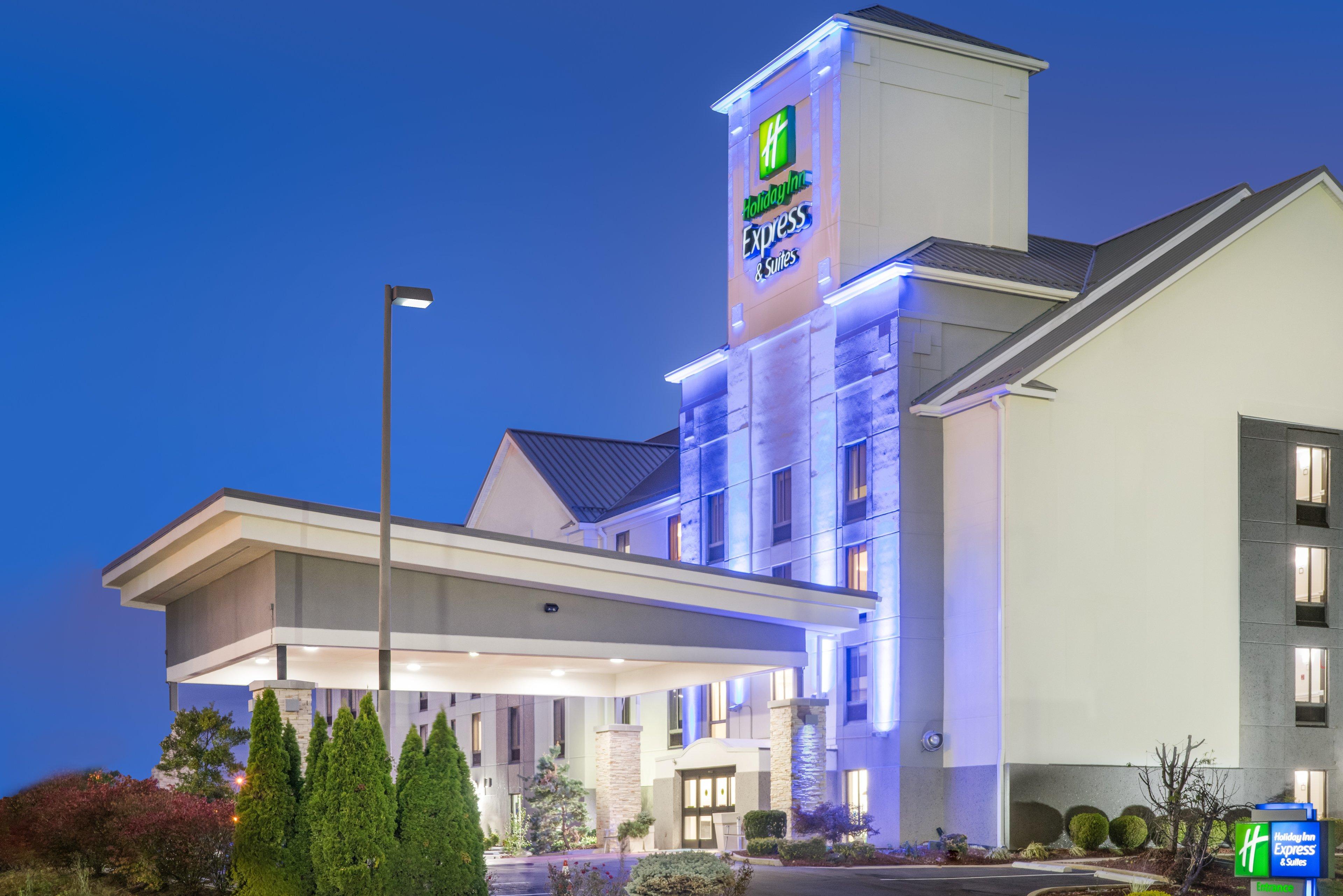 Holiday Inn Express Hotel & Suites Louisville East By Ihg Exterior foto