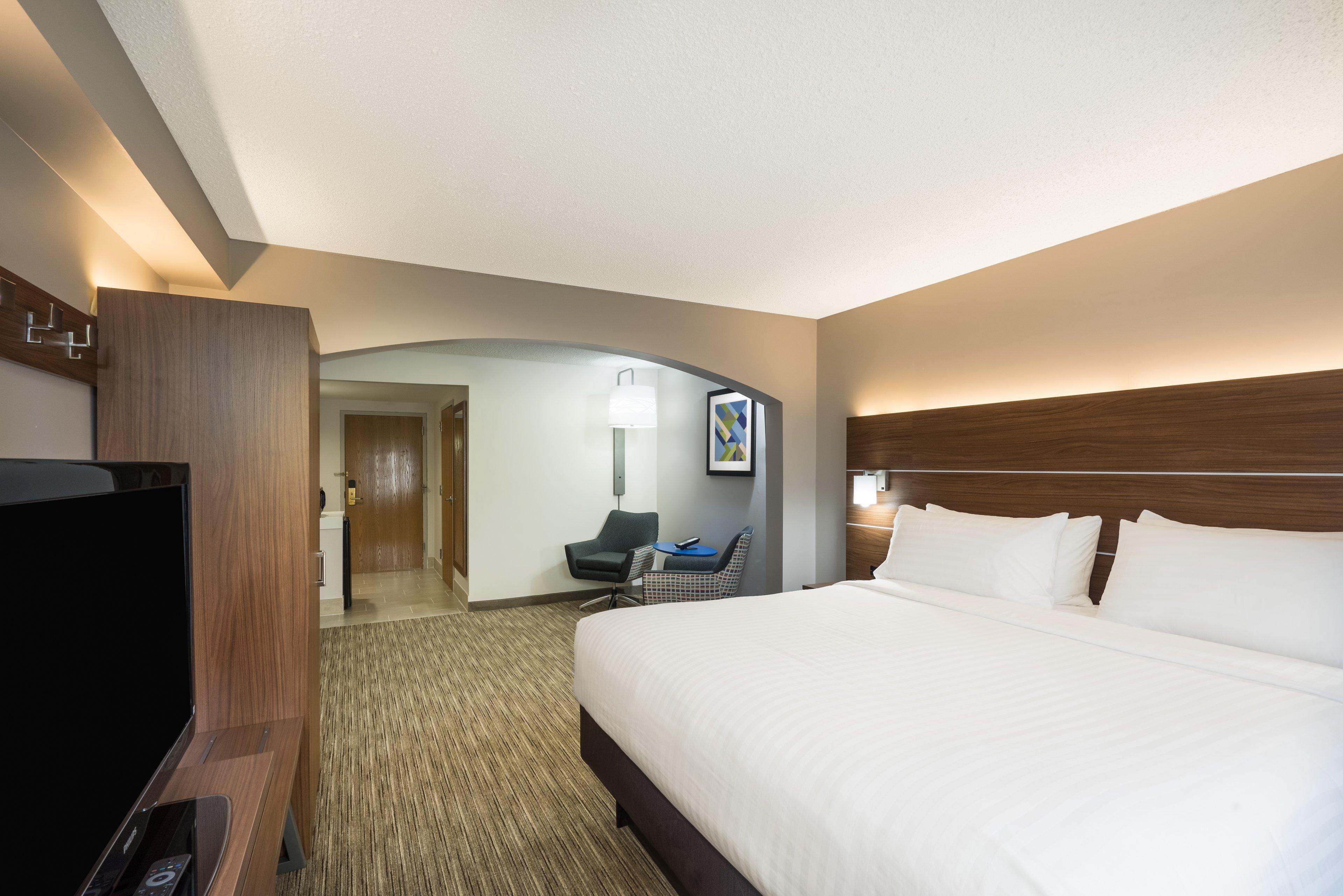 Holiday Inn Express Hotel & Suites Louisville East By Ihg Exterior foto